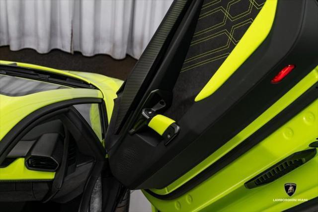 2024 Lamborghini Revuelto Coupe North Miami Beach FL