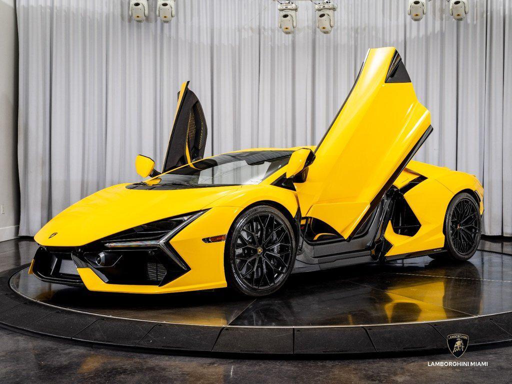 2024 Lamborghini Revuelto Base - Photo 8