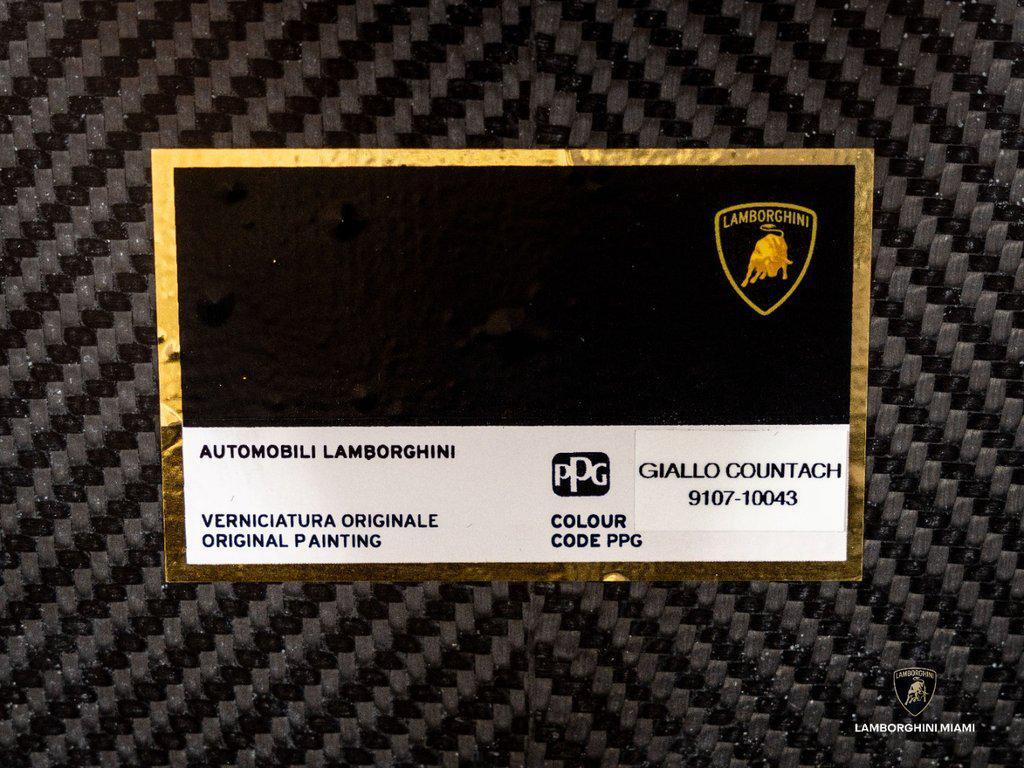 2024 Lamborghini Revuelto Base - Photo 6