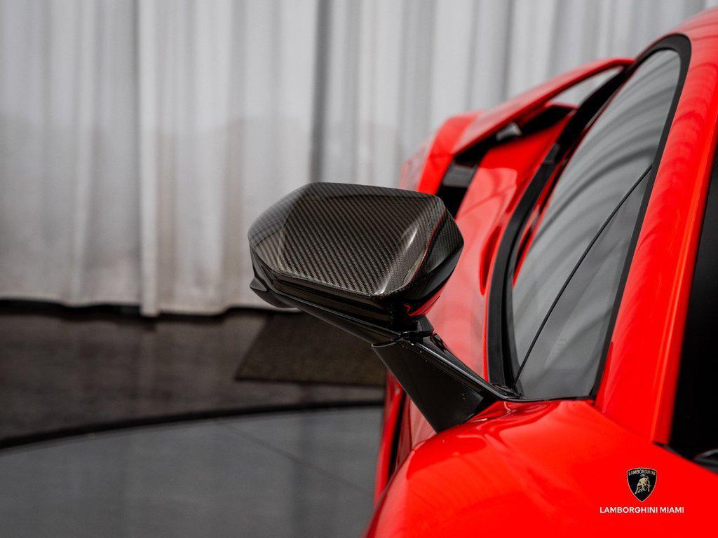 2024 Lamborghini Revuelto Coupe