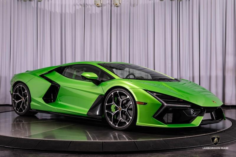 2024 Lamborghini Revuelto Coupe