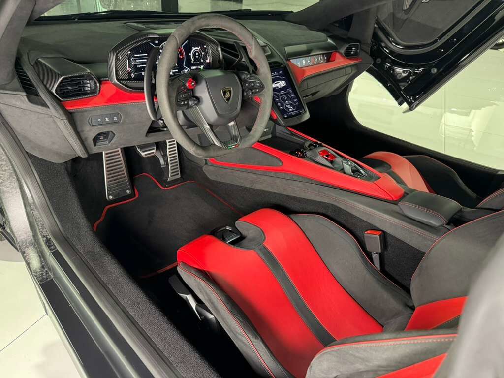 2024 Lamborghini Revuelto Nero Helene paint, Ad Personam interior, carbon racing seats, 360 camera, interior carbon AND MORE!! Fort Lauderdale FL