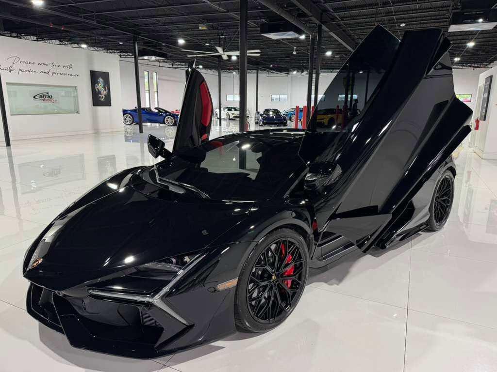 2024 Lamborghini Revuelto Nero Helene paint, Ad Personam interior, carbon racing seats, 360 camera, interior carbon AND MORE!! Fort Lauderdale FL