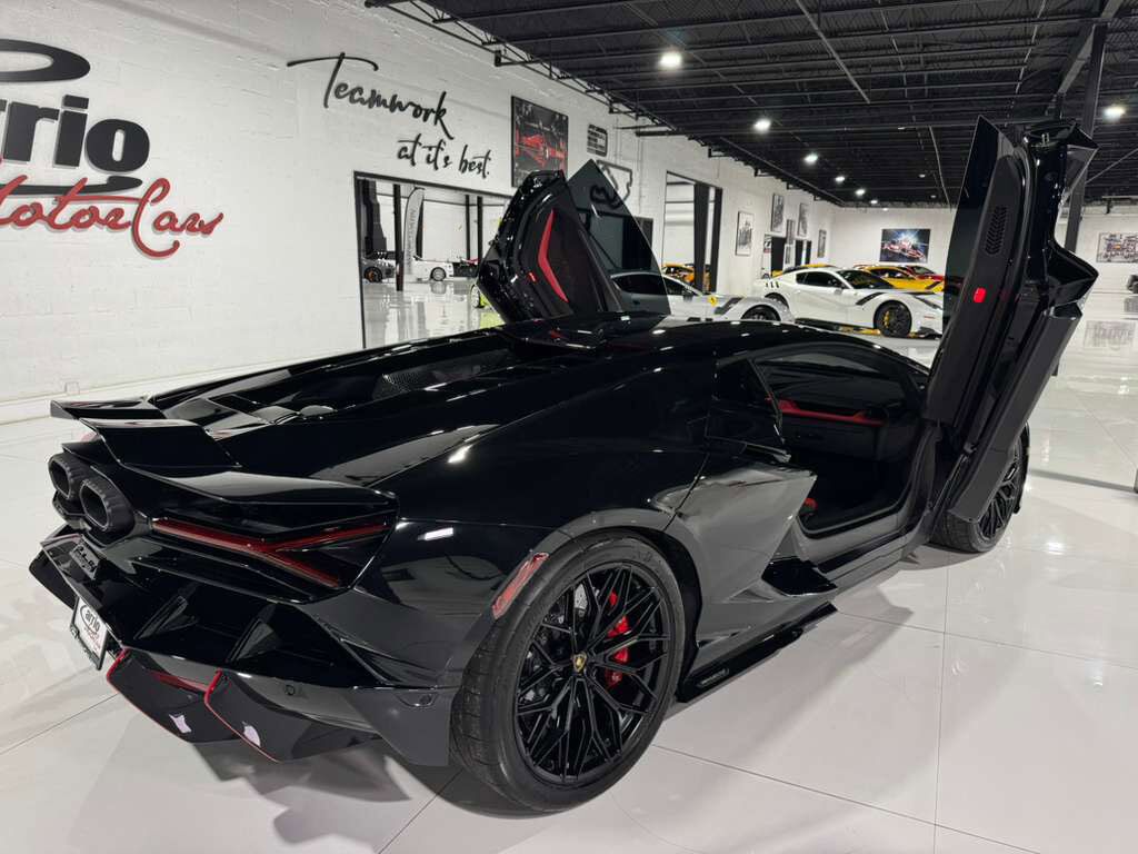 2024 Lamborghini Revuelto Nero Helene paint, Ad Personam interior, carbon racing seats, 360 camera, interior carbon AND MORE!! Fort Lauderdale FL