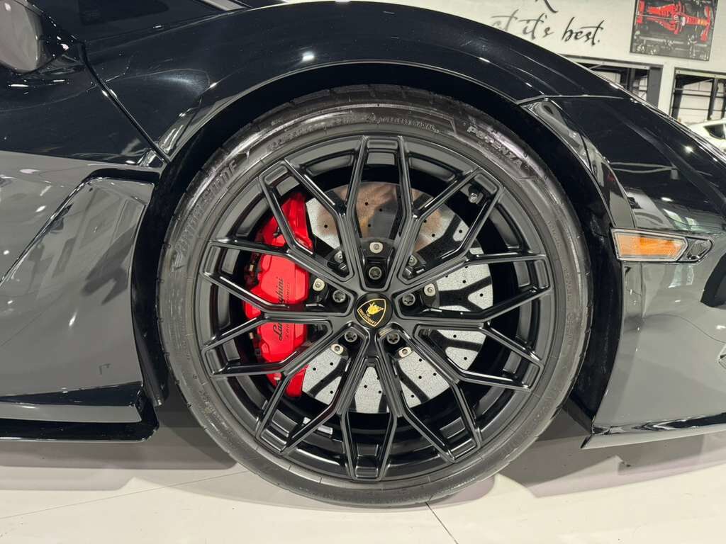 2024 Lamborghini Revuelto Nero Helene paint, Ad Personam interior, carbon racing seats, 360 camera, interior carbon AND MORE!! Fort Lauderdale FL