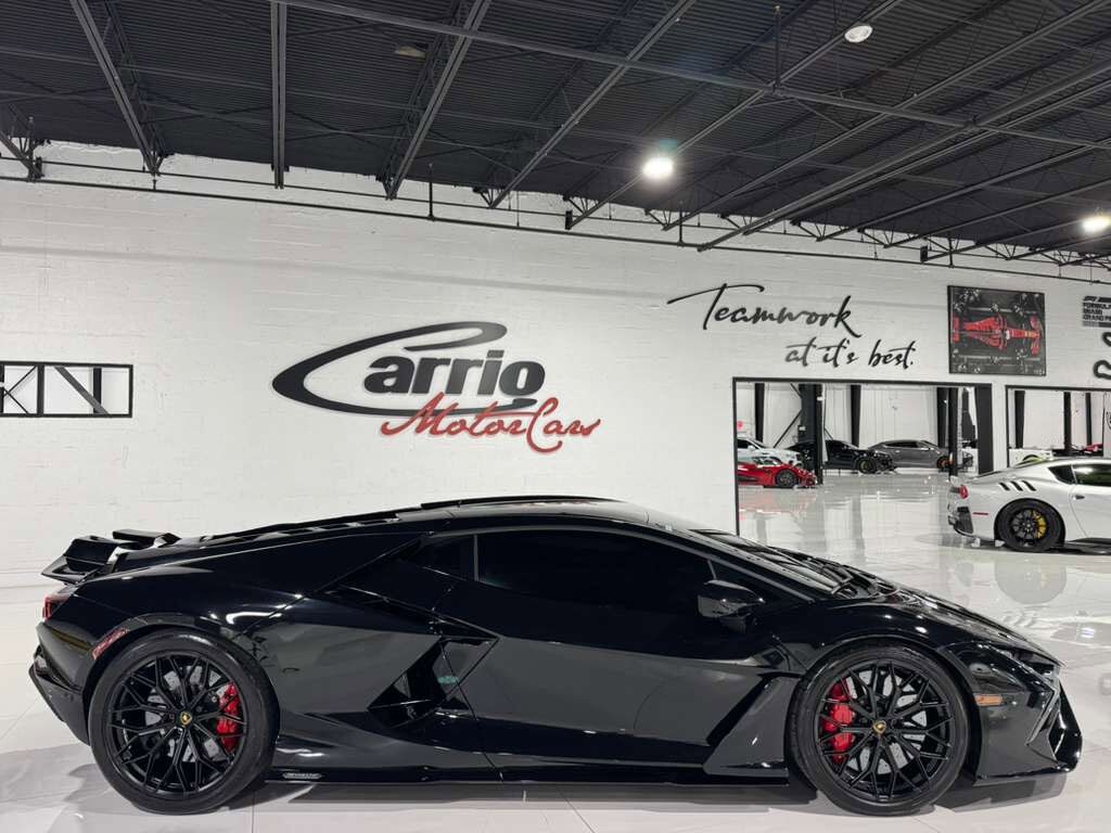 2024 Lamborghini Revuelto Nero Helene paint, Ad Personam interior, carbon racing seats, 360 camera, interior carbon AND MORE!! Fort Lauderdale FL