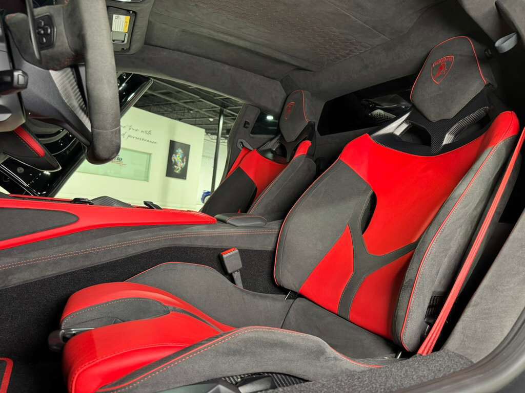 2024 Lamborghini Revuelto Nero Helene paint, Ad Personam interior, carbon racing seats, 360 camera, interior carbon AND MORE!! Fort Lauderdale FL