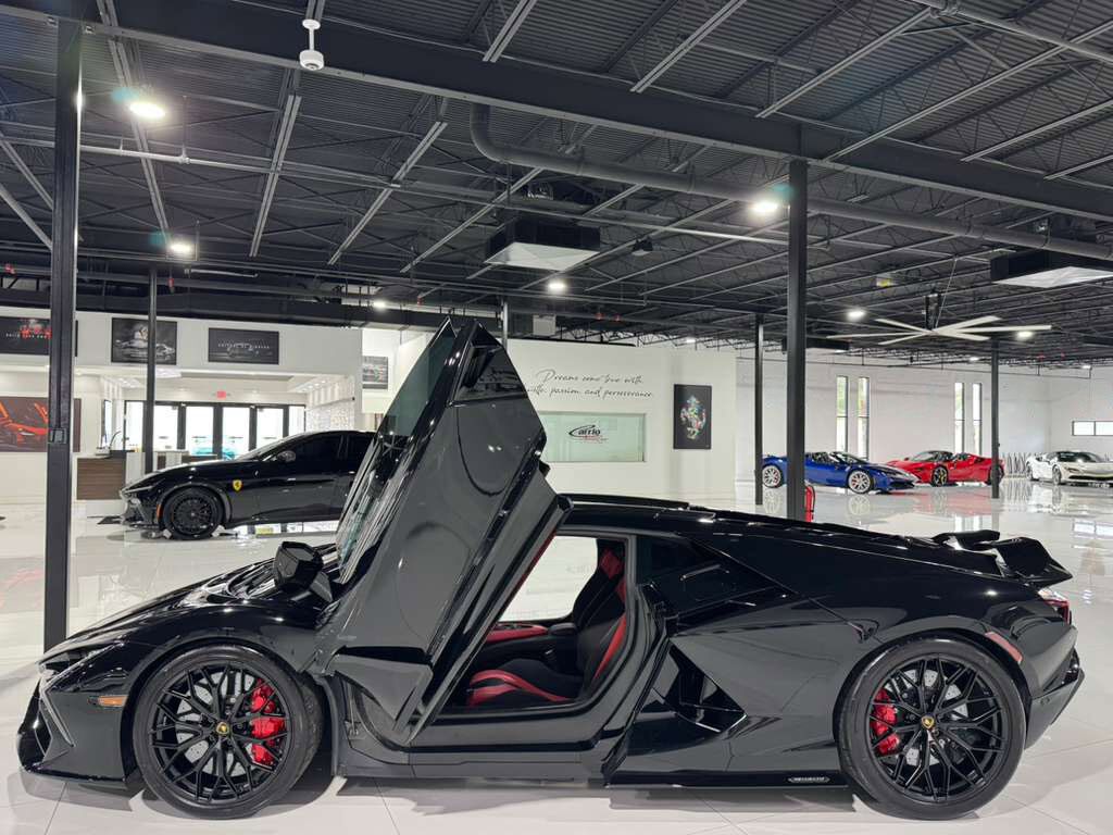 2024 Lamborghini Revuelto Nero Helene paint, Ad Personam interior, carbon racing seats, 360 camera, interior carbon AND MORE!! Fort Lauderdale FL