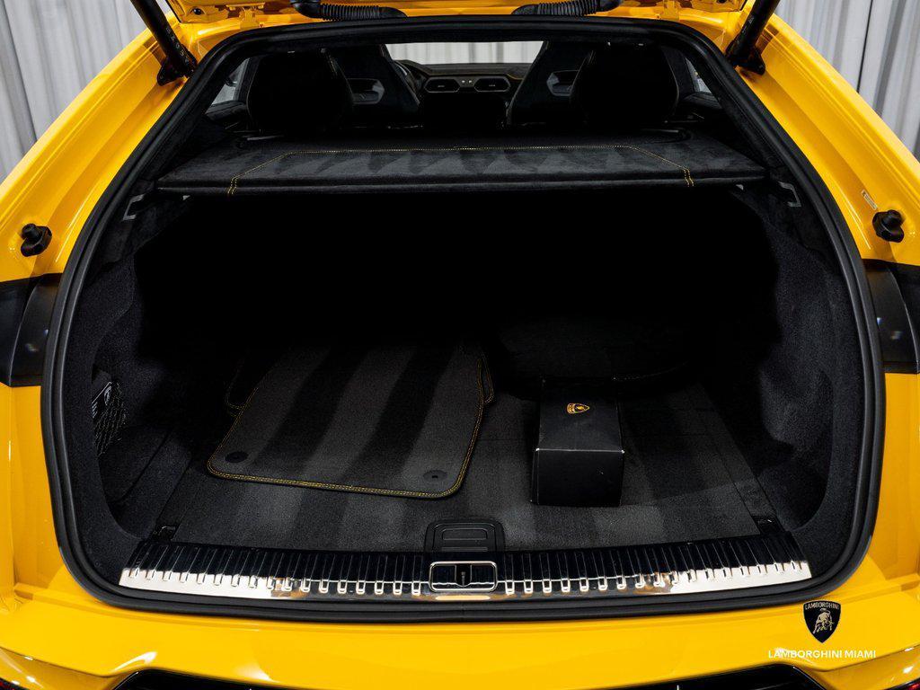 2024 Lamborghini Urus Performante AWD North Miami Beach FL