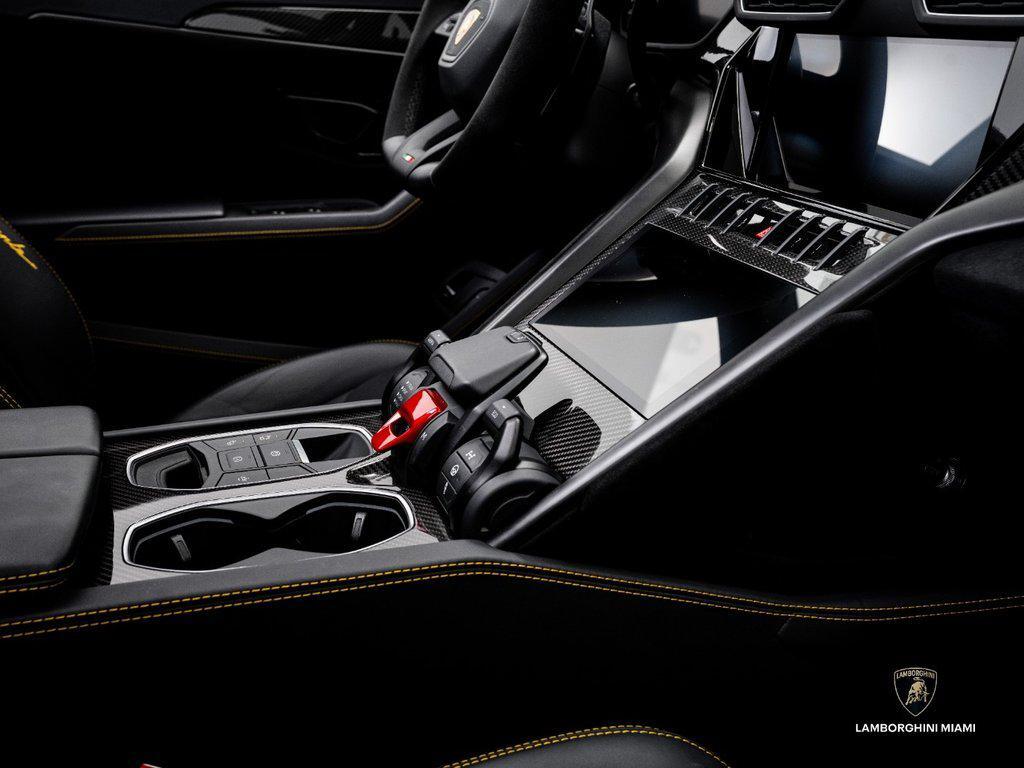 2024 Lamborghini Urus Performante AWD North Miami Beach FL