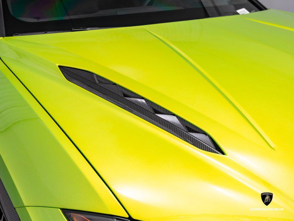 2024 Lamborghini Urus Performante AWD