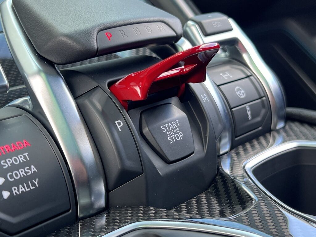 2024 Lamborghini Urus Performante Indianapolis IN