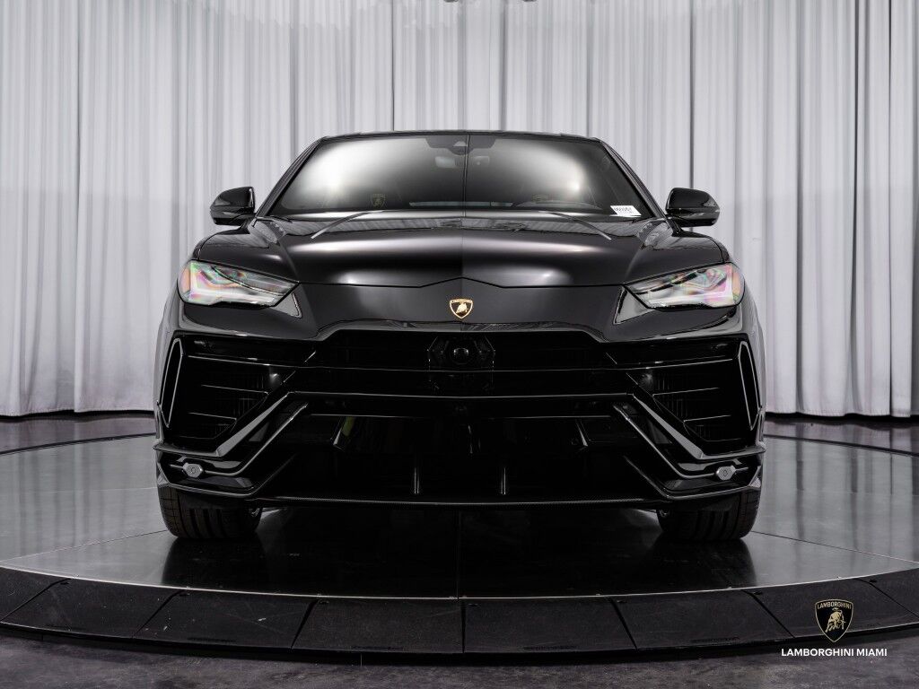 2024 Lamborghini Urus Performante