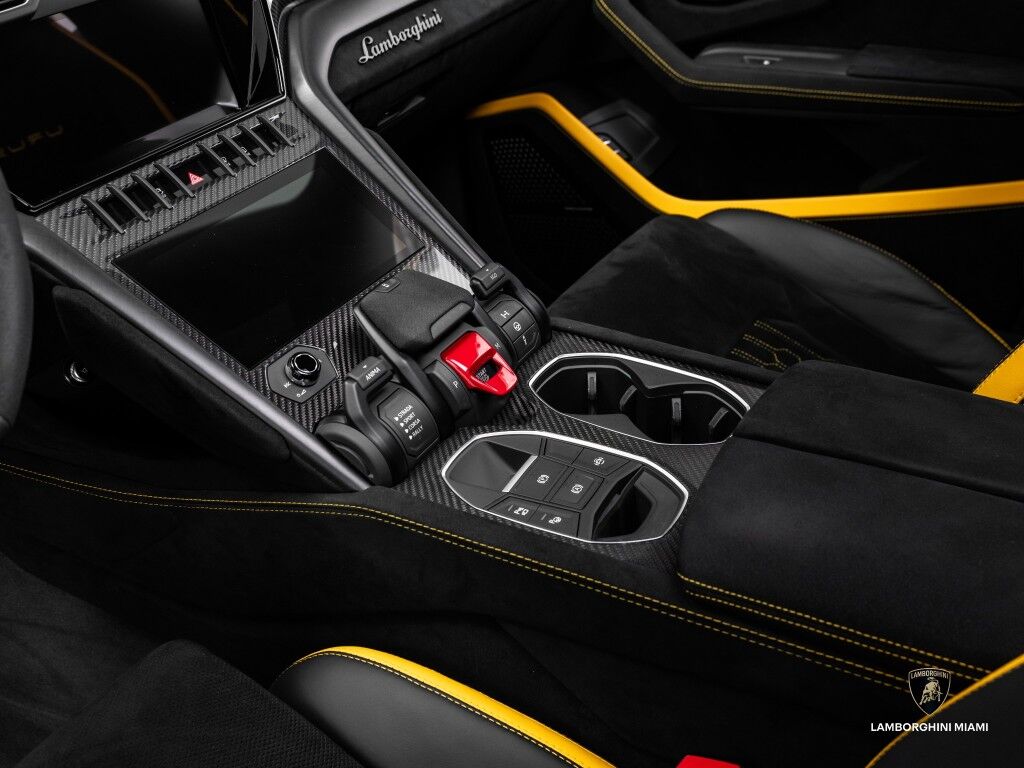 2024 Lamborghini Urus Performante North Miami Beach FL