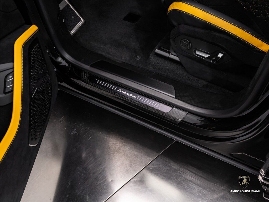 2024 Lamborghini Urus Performante North Miami Beach FL