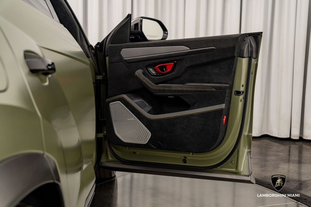 2024 Lamborghini Urus Performante North Miami Beach FL