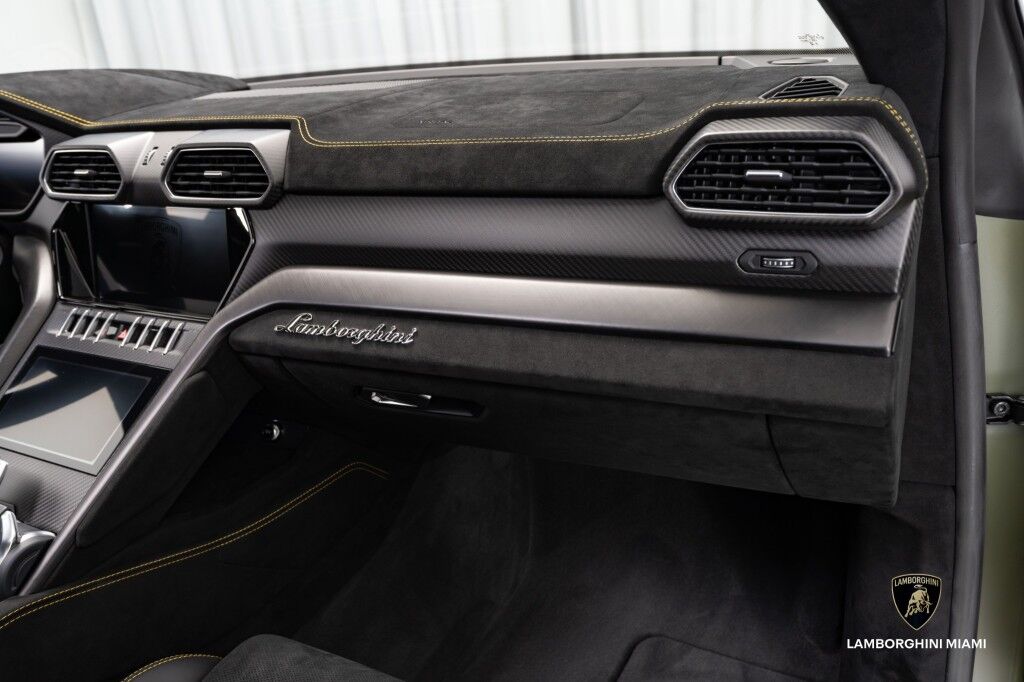 2024 Lamborghini Urus Performante North Miami Beach FL