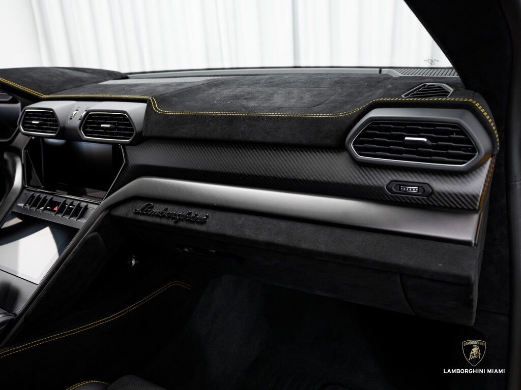 2024 Lamborghini Urus Performante North Miami Beach FL