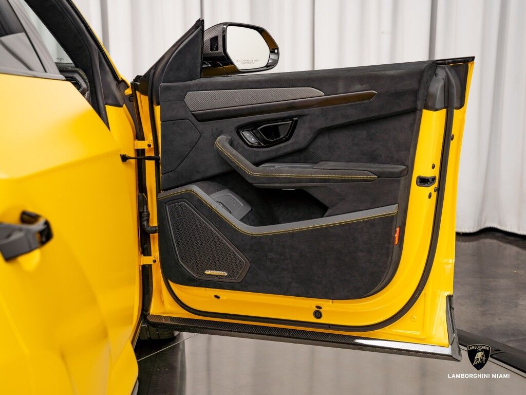 2024 Lamborghini Urus Performante North Miami Beach FL