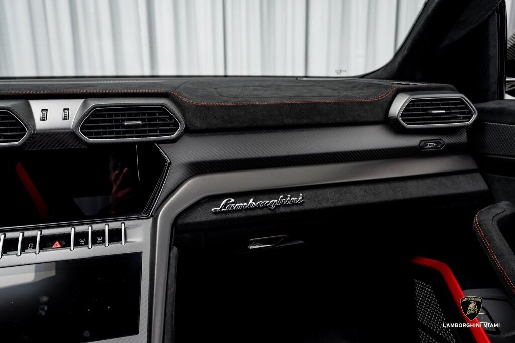 2024 Lamborghini Urus Performante North Miami Beach FL