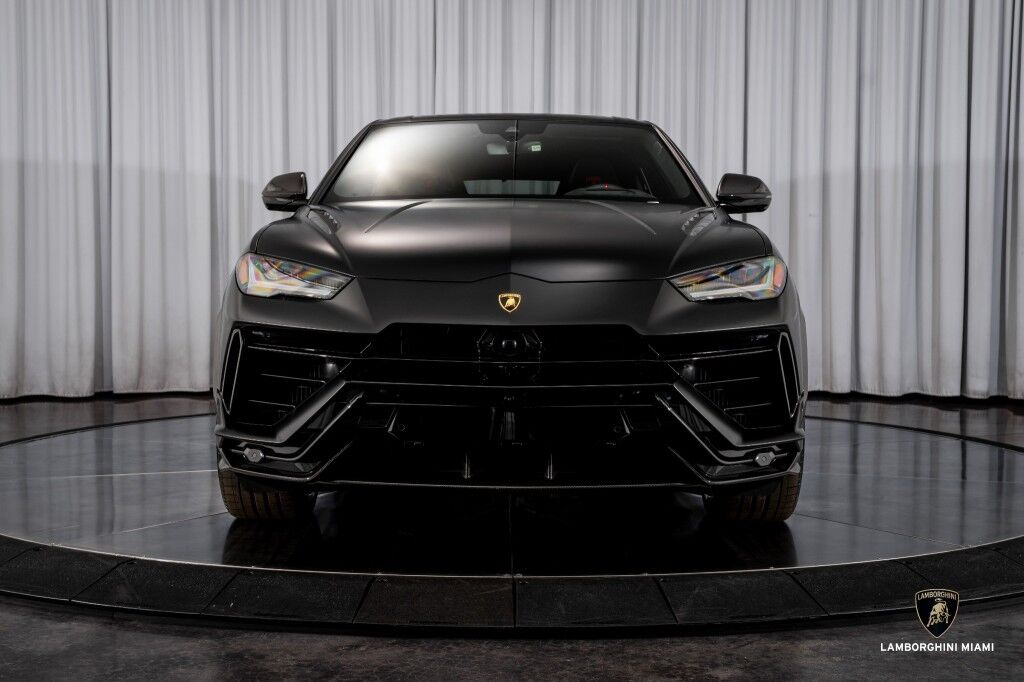 2024 Lamborghini Urus Performante
