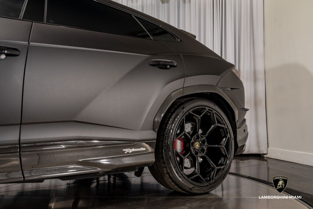 2024 Lamborghini Urus Performante North Miami Beach FL