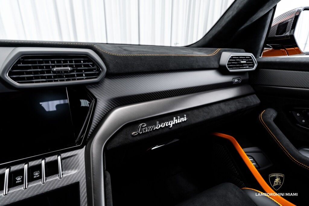 2024 Lamborghini Urus Performante North Miami Beach FL