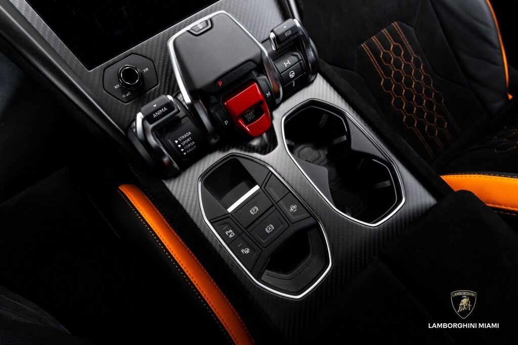2024 Lamborghini Urus Performante North Miami Beach FL