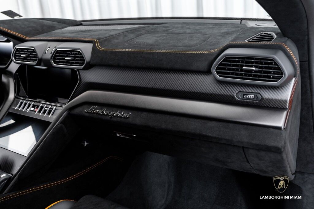 2024 Lamborghini Urus Performante North Miami Beach FL