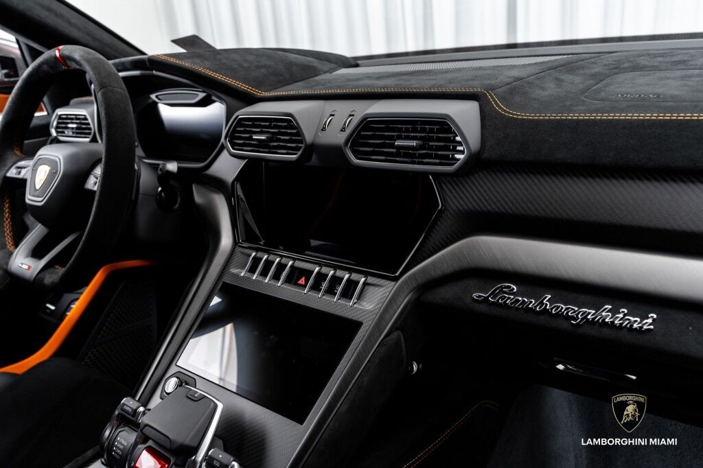 2024 Lamborghini Urus Performante North Miami Beach FL
