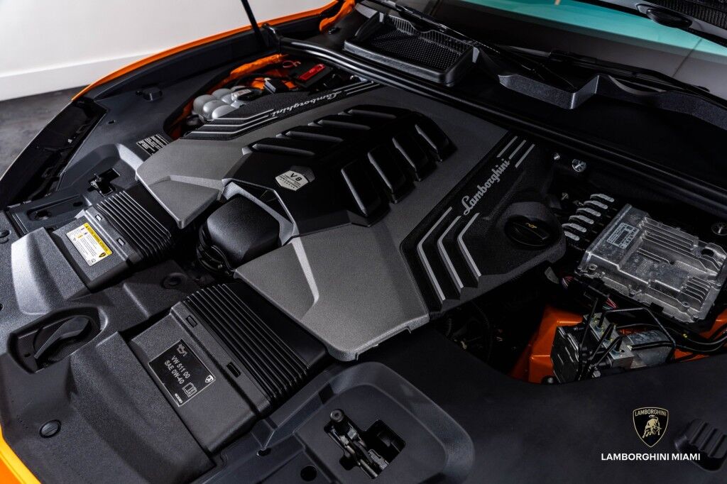 2024 Lamborghini Urus Performante North Miami Beach FL