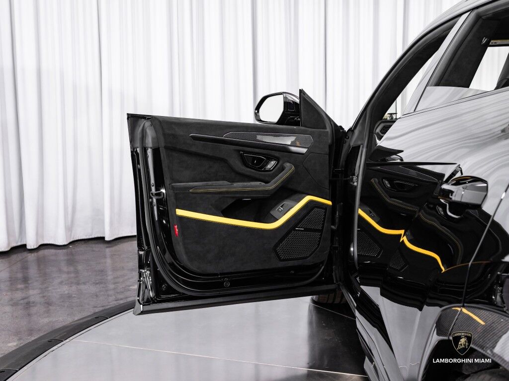 2024 Lamborghini Urus Performante North Miami Beach FL