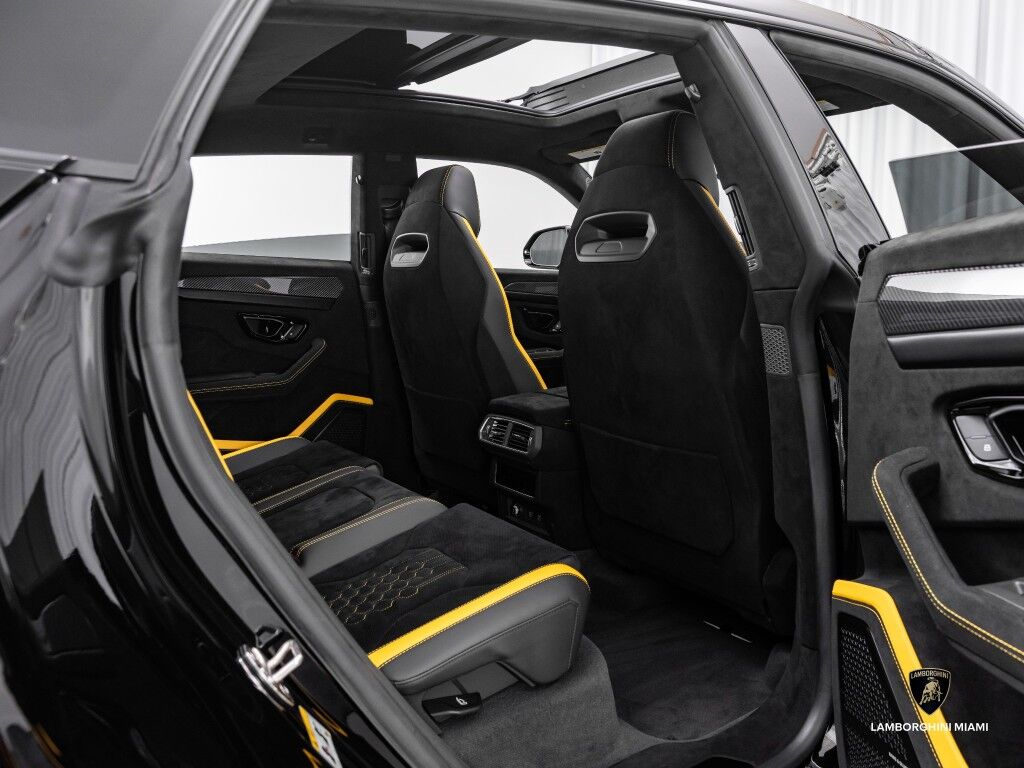 2024 Lamborghini Urus Performante North Miami Beach FL