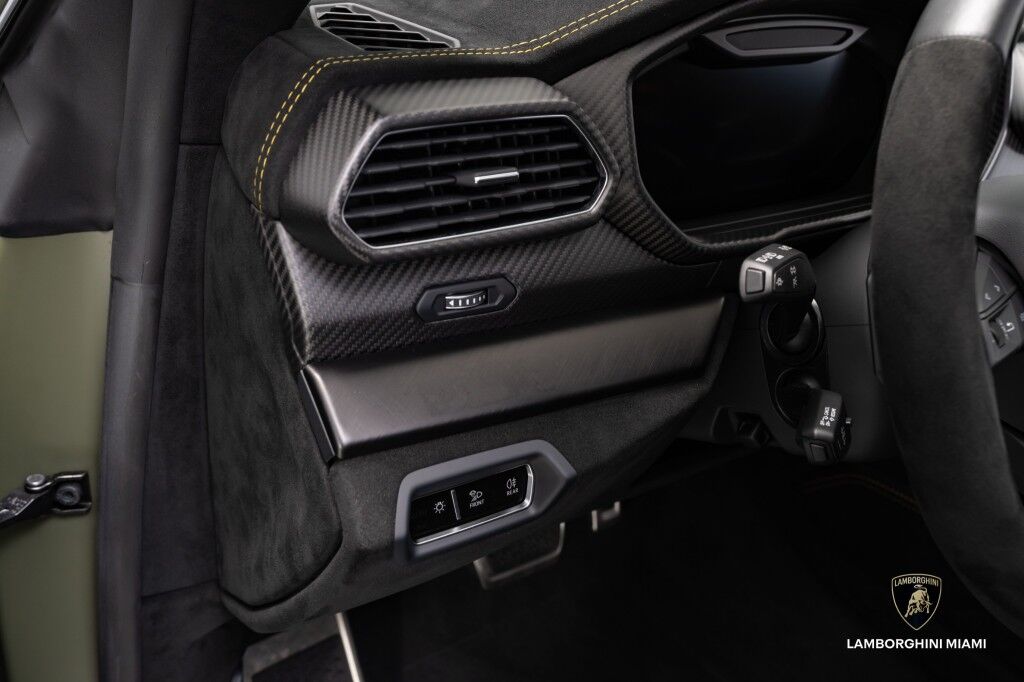2024 Lamborghini Urus Performante North Miami Beach FL