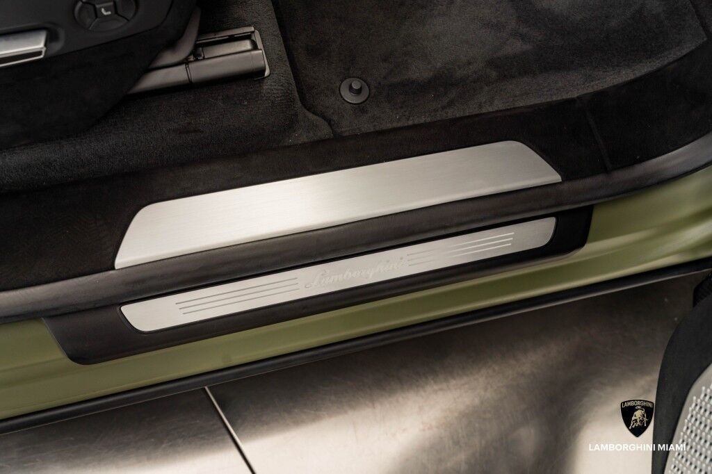 2024 Lamborghini Urus Performante North Miami Beach FL