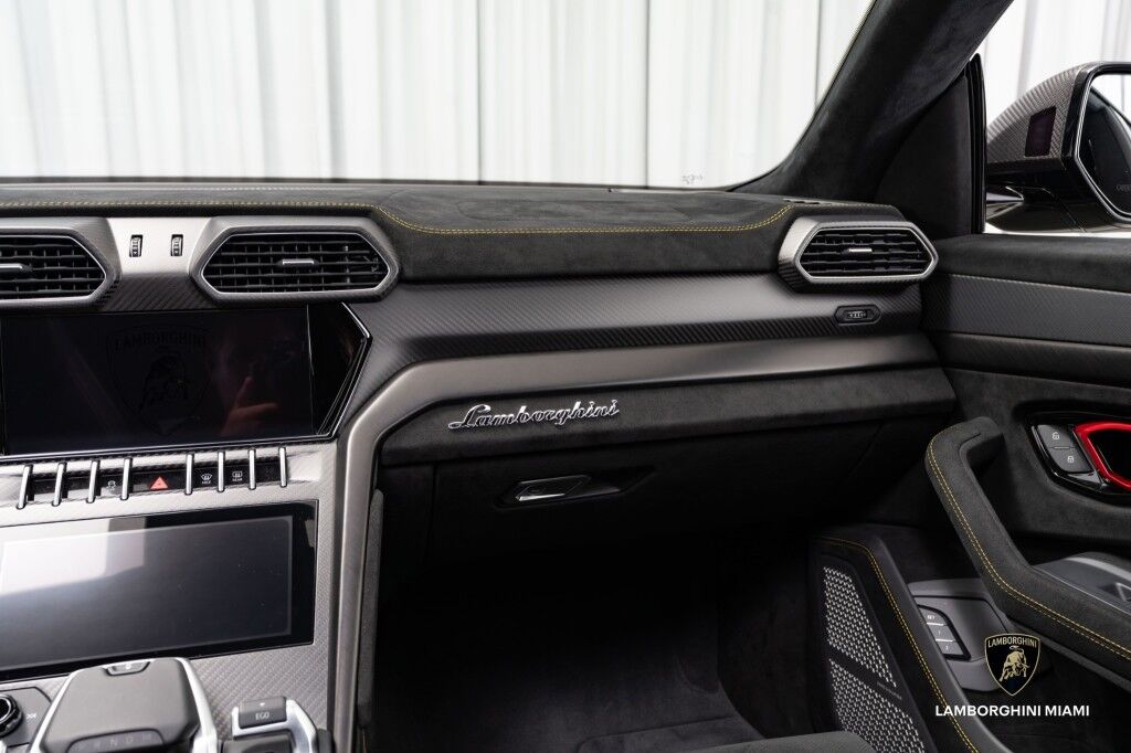 2024 Lamborghini Urus Performante North Miami Beach FL