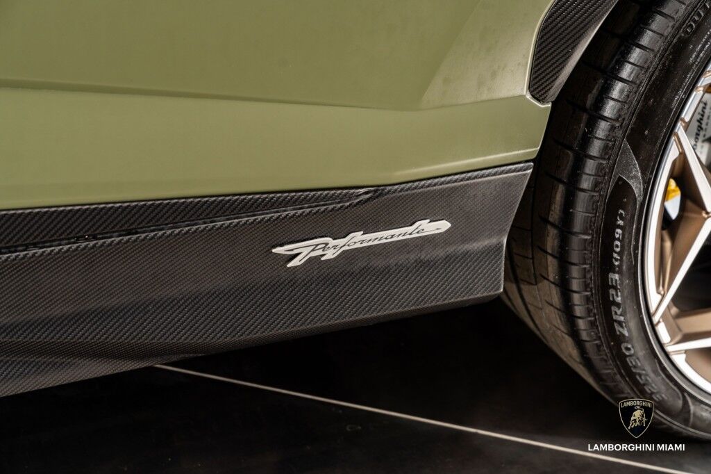 2024 Lamborghini Urus Performante North Miami Beach FL