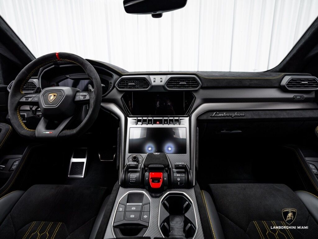 2024 Lamborghini Urus Performante North Miami Beach FL