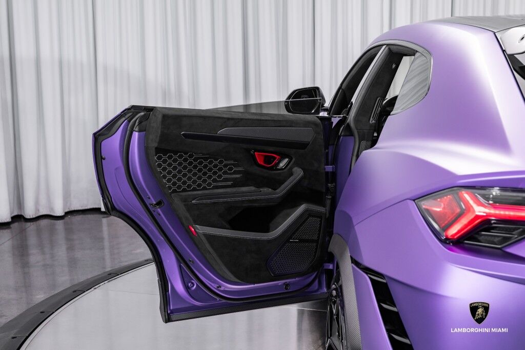 2024 Lamborghini Urus Performante North Miami Beach FL