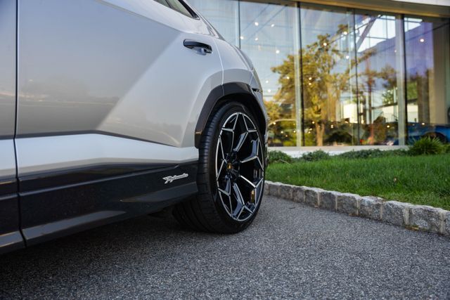 2024 Lamborghini Urus Performante Paramus NJ