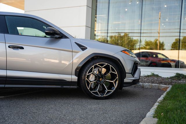 2024 Lamborghini Urus Performante Paramus NJ