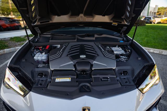 2024 Lamborghini Urus Performante Paramus NJ