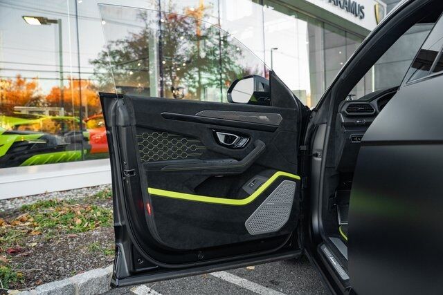 2024 Lamborghini Urus Performante Paramus NJ
