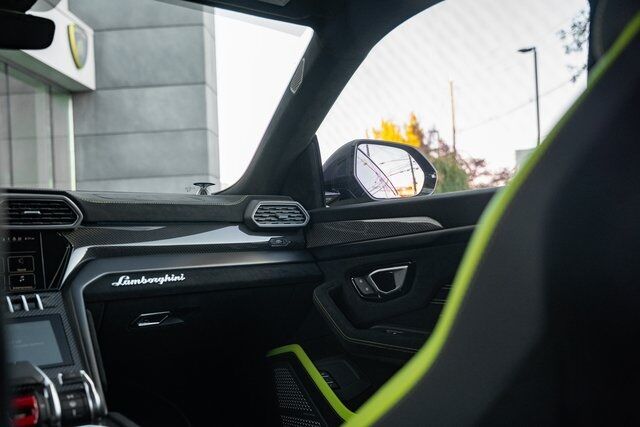 2024 Lamborghini Urus Performante Paramus NJ