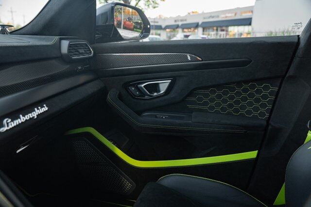 2024 Lamborghini Urus Performante Paramus NJ