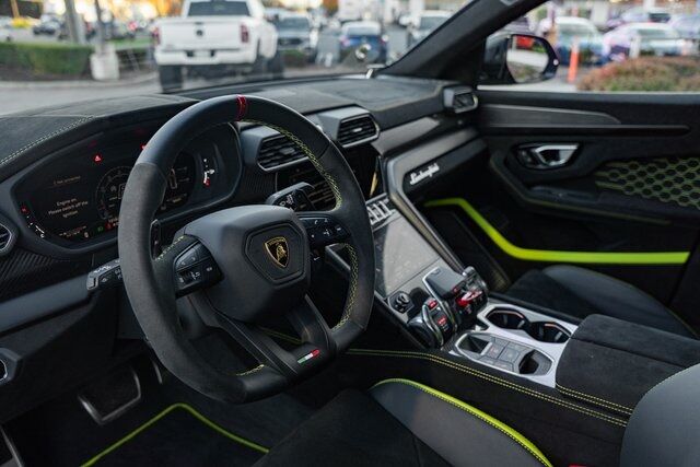 2024 Lamborghini Urus Performante Paramus NJ
