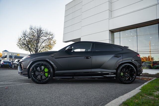 2024 Lamborghini Urus Performante Paramus NJ