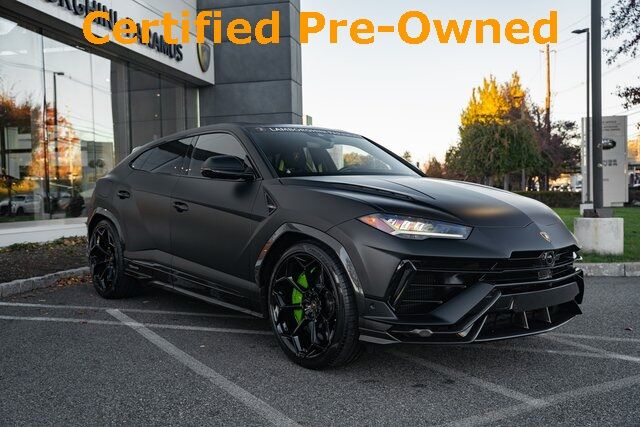 2024 Lamborghini Urus Performante