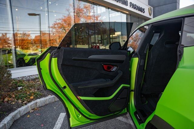2024 Lamborghini Urus Performante Paramus NJ