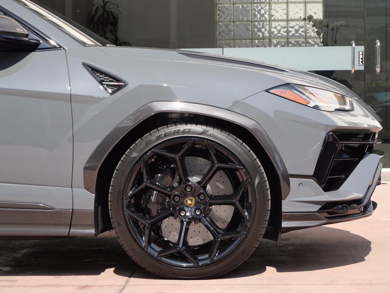 2024 Lamborghini Urus Performante Performante Lawrence KS